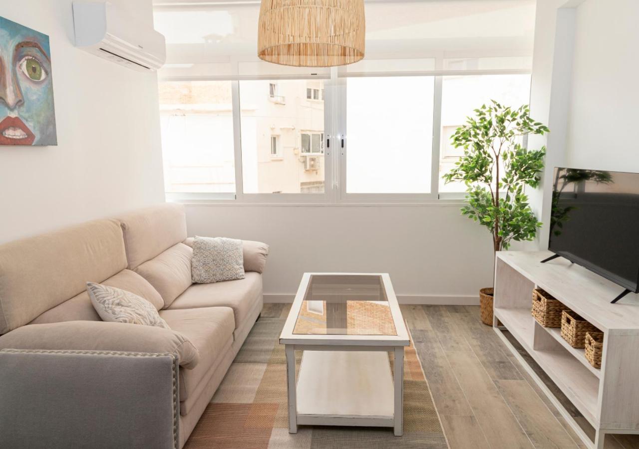 Apartamento Melina Arlu - Barrio Soho Малага Екстериор снимка
